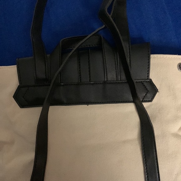 Pretty canvas bag or backpack with dust bag - Picture 2 of 6